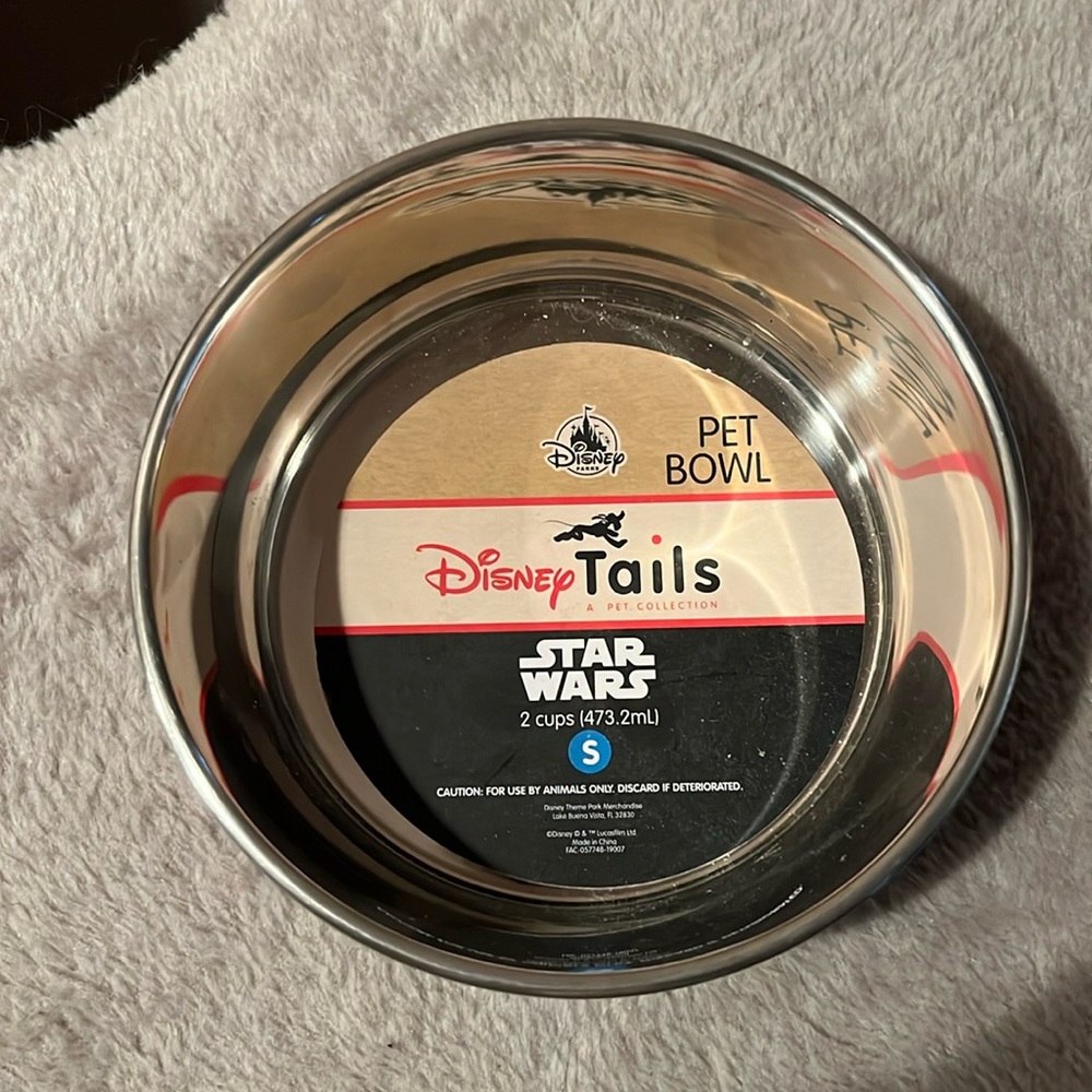 Disney Star Wars pet bowl brand new